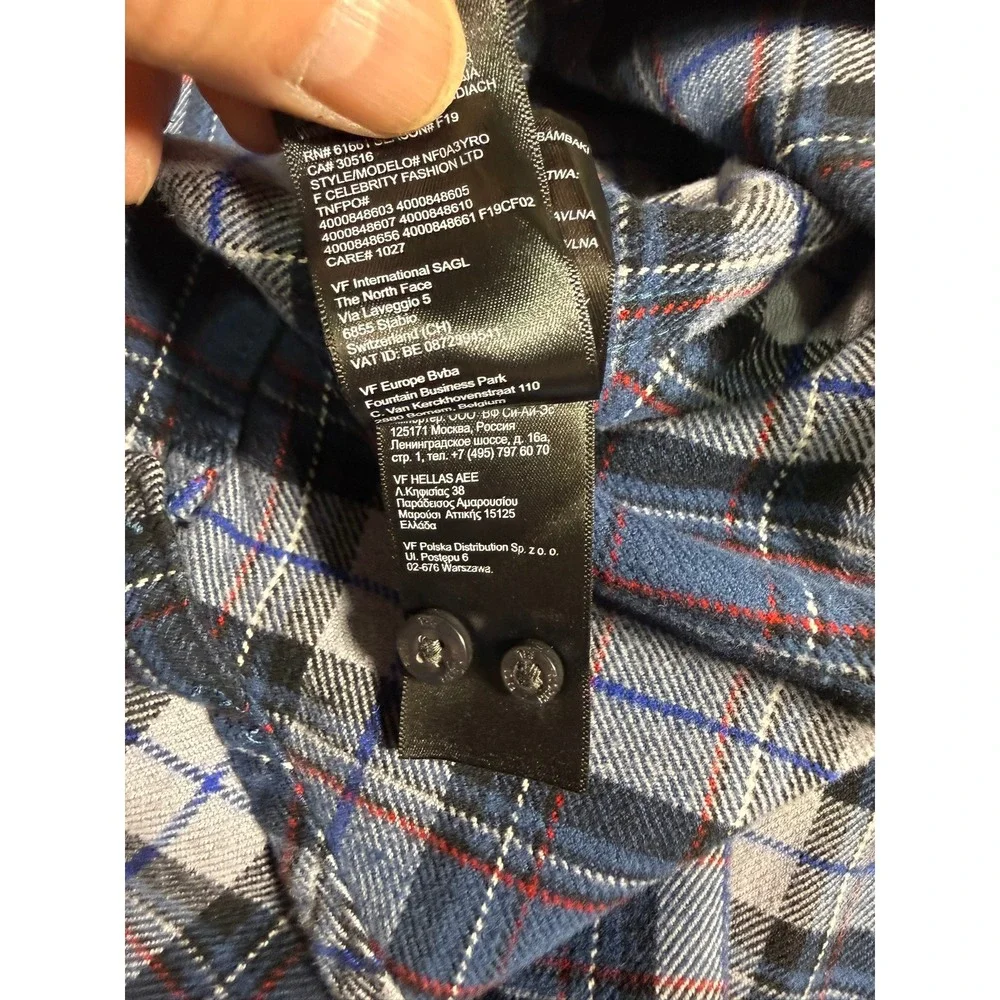The North Face Mens XL Blue Grey Plaid Cotton Flannel Long Sleeve Button Shirt